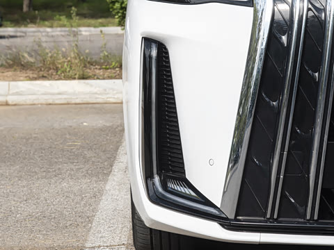 2026�� ���̰� 230�콢�� 7��