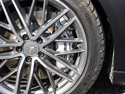 2026�� AMG C 43 4MATIC