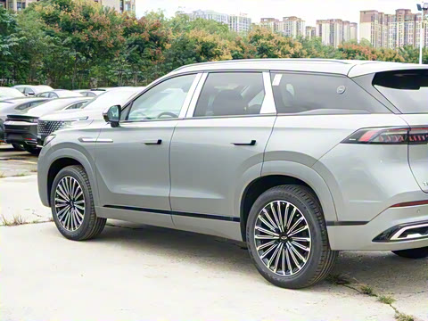 2026�� 2.0T ˫�������������