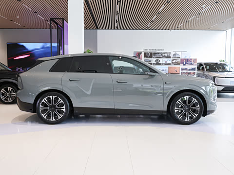 2026�� �ȷ�quattro��