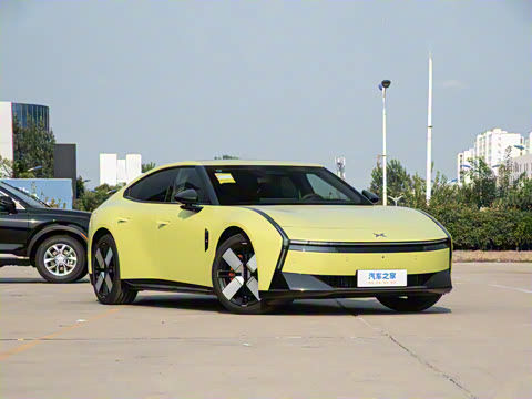 2025�� 750 ���������� Ultra