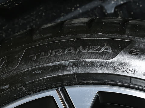 2026�� xDrive30L ������ M�˶���ҹ��װ