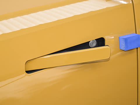 2025�� 215Զ�а�