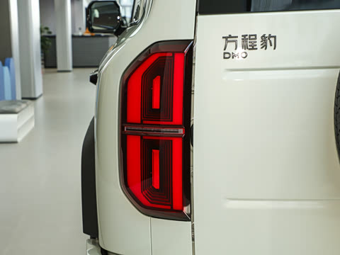 2025�� 210KM ��������Ultra��