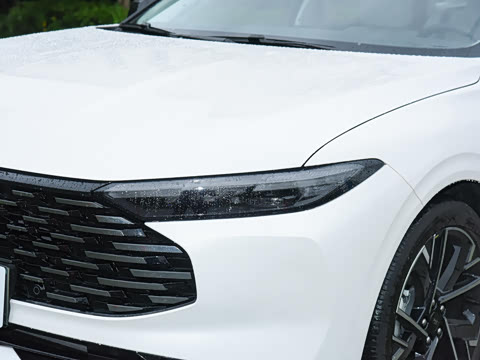 2026  2.0T  EcoBoost  