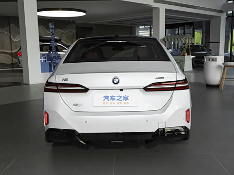 2026�� eDrive 35L M�˶���װ