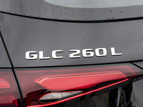 2026�� GLC 260 L 4MATIC ������