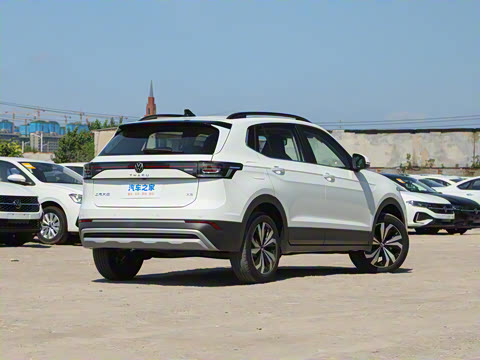 2026�� ���� 300TSI �����