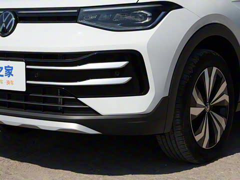 2026�� ���� 300TSI �����