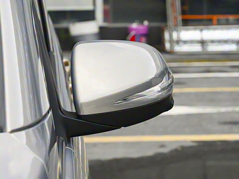 2025�� 2.0T �����