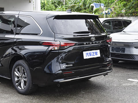 2027�� 2.5L ˫������������