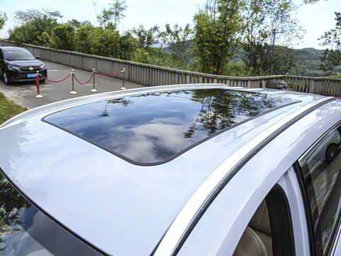 2026�� 2.0TD �Զ���Ӣ 7��