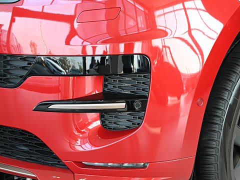 2025�� 400PS Dynamic SE