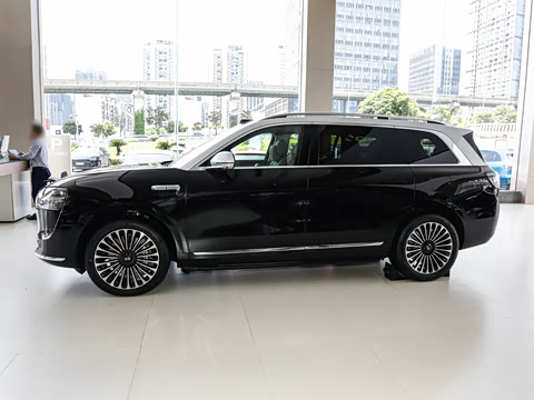 2025�� ���� Ultra�� 52kWh 6���棨896�߼����״