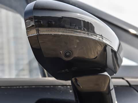 2025�� 1.5T CVT ��Ӣ��