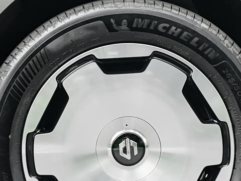 2026�� ���� 700�콢��
