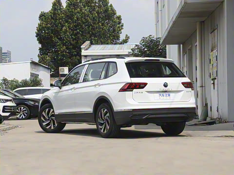 2024�� ���ڿ� 300TSI �Զ��������а�