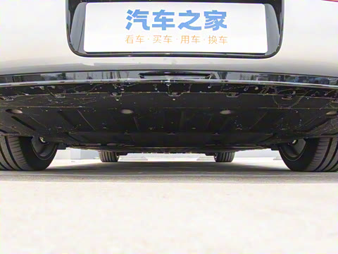 2025�� 702 ������ Ultra