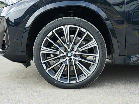 2025�� xDrive25Li M�˶���ҹ��װ