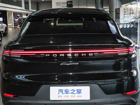 2026�� Cayenne Coup�� 3.0T