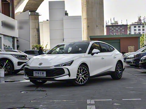 2026�� 1.5T 300 DCT���Ű�