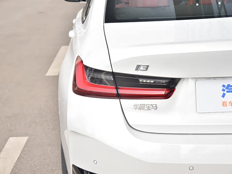 2026�� �Ŀ� eDrive 40 L ��ҹ��װ