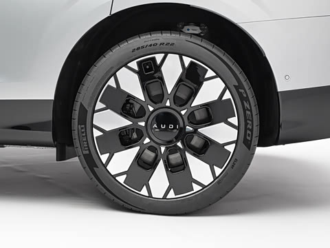 2026�� �ȷ�quattro��