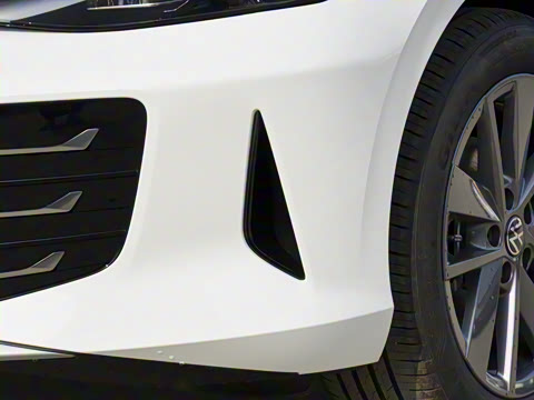 2026�� ���L 300TSI ��а�