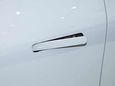 2026�� ���� 702 Max �콢��