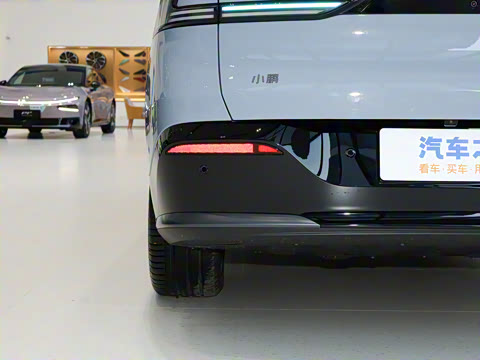 2026�� ���� 702 Max �콢��