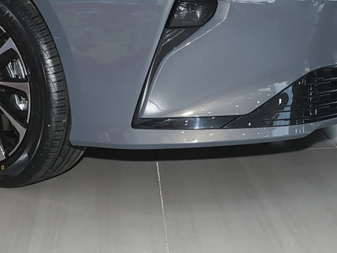 2026�� 1.8L ˫�� ��Ӣ��