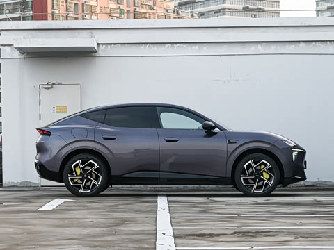 2026�� ���� 525 Max