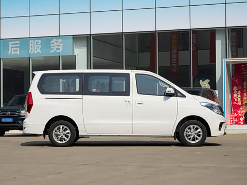 2027�� 2.0L ������ 9��