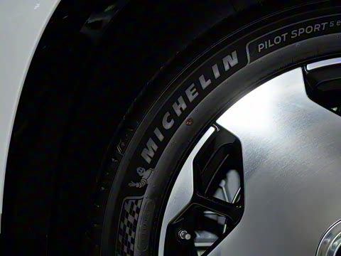 2025�� Ultra�� 70kWh