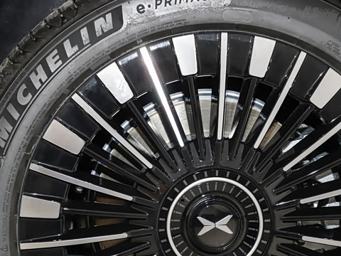 2026�� ���� 650 Ultra