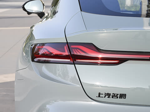 2026�� 2.0T Trophy+ �����Ǽݰ�