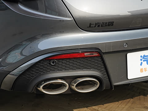 2026�� 2.0T 405 AT������