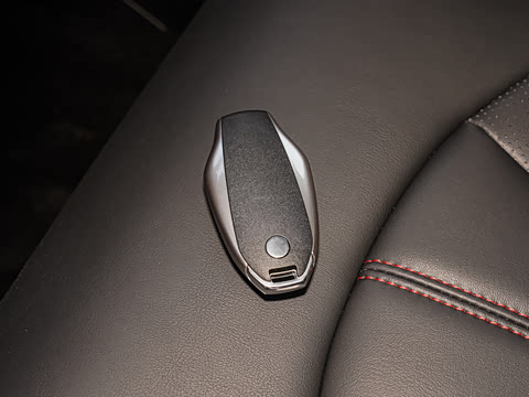 2026�� 2.0T 405 AT������