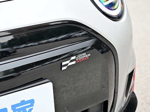 2026�� JOHN COOPER WORKS �й��ر��