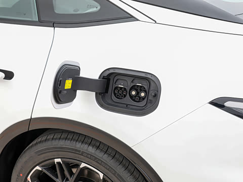 2026�� 630 Ԫ�����а� 185kW