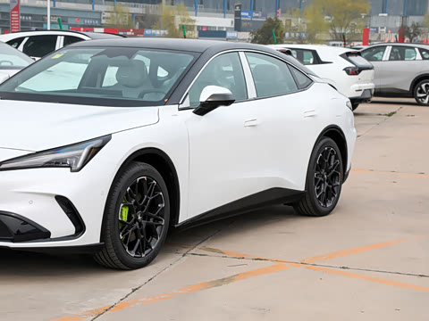 2026�� 630 Ԫ�����а� 185kW