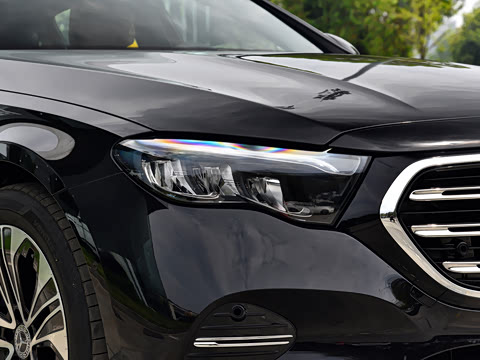 2026�� �Ŀ� E 300 L ������