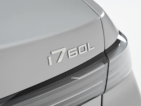 2027�� 60L �����