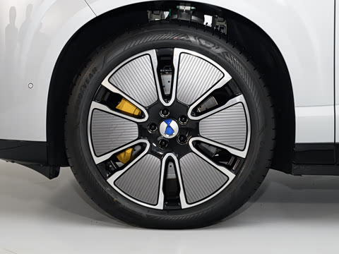 2025�� �콢��