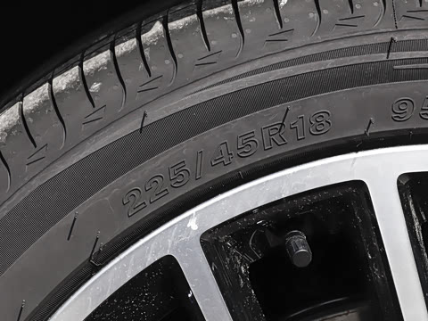 2025�� 550������