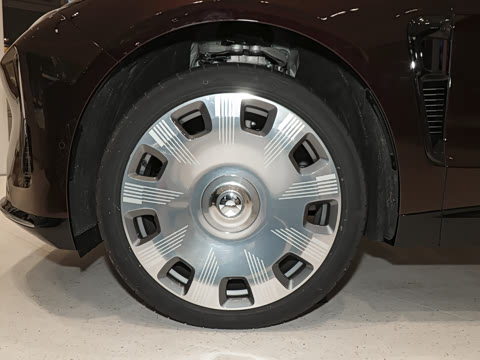 2025�� 102kWh ��ƽ���ر��