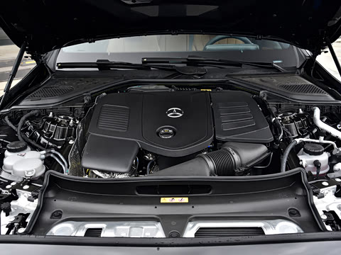 2026�� E 260 L 4MATIC