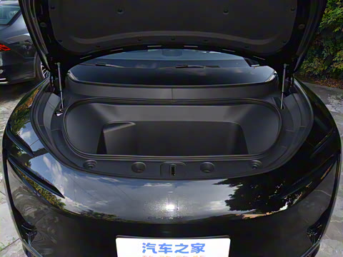 2025�� Max �����