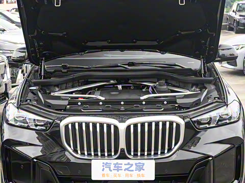 2025�� xDrive 40Li ������M�˶���ҹ��װ