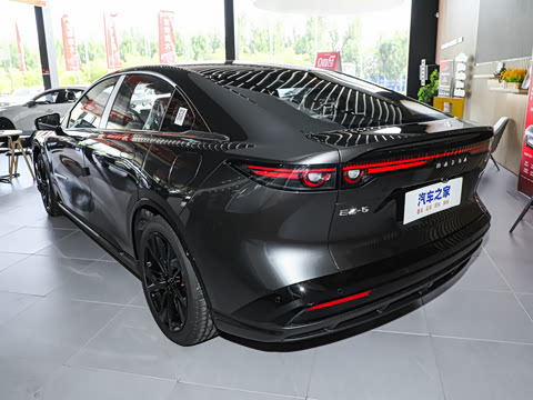 2025�� ����200�����˶���